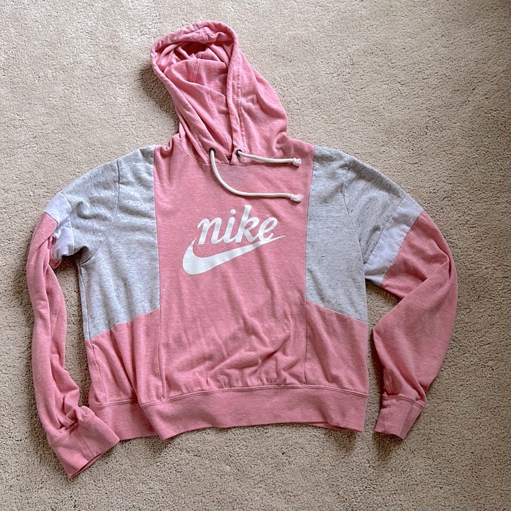 Nike long sleeve hoodie